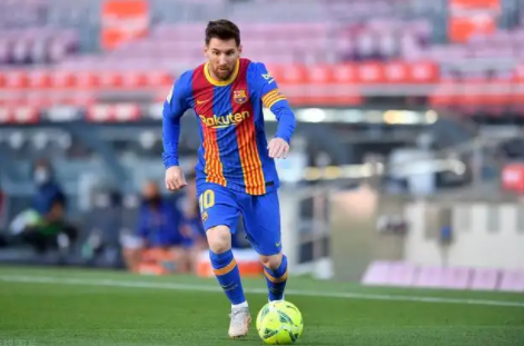 关于梅西迎来十二赛季出色发挥，美国队观众热烈欢呼！比赛高潮迭起的信息